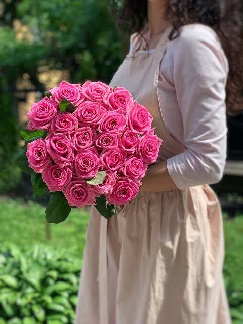 Оригинальный букет роз "Розовая акварель"