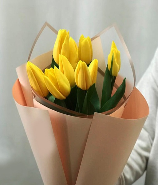Фото Букет из 9 тюльпанов