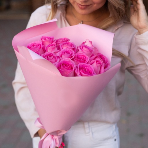 Голландские розы в букете "Поющие фламинго"