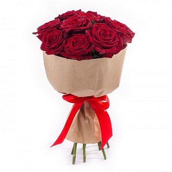 Фото Алые розы в крафте