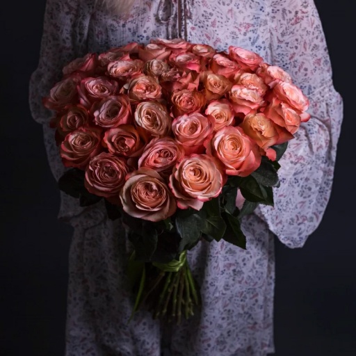 Фото 39 Роз необычного цвета в шикарном букете