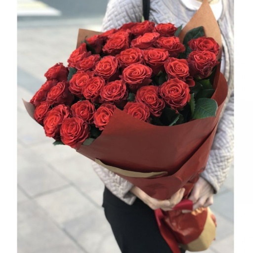 35 Красных роз "ЭльТоро"