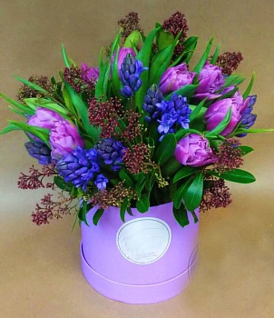 Фото Шляпная коробка "Времена года"