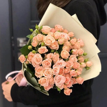 Фото Композиция из кустовых роз "Оранжевый Маттиас"