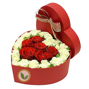 Коробка с розами "Довиль"
