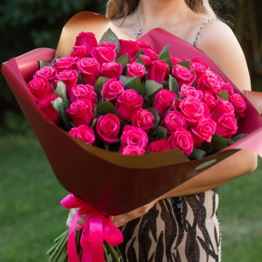 Фото Классический букет из роз "Розовая элегантность"