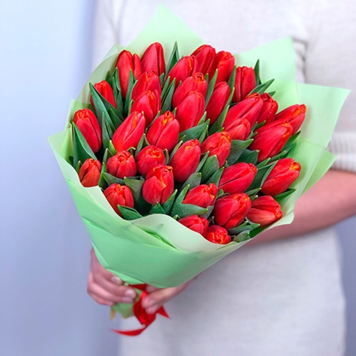 Фото Яркие тюльпаны в букете "Магия утра"