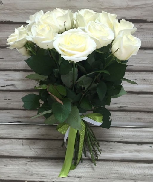 Белые розы "София"