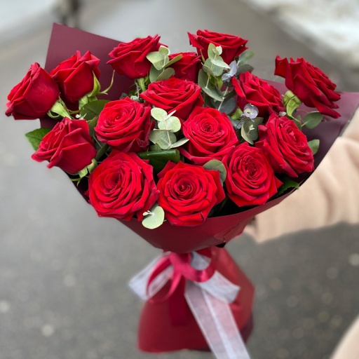 Фото Букет красных роз "Слайм"