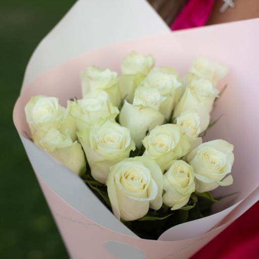 Фото 15 Белых голландских роз