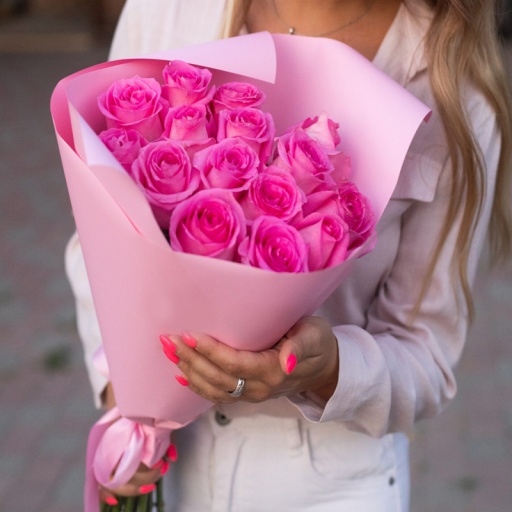 Голландские розы в букете "Поющие фламинго"