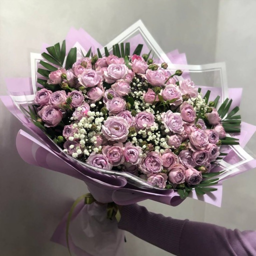 Фото Нежный букет пионовидных роз "Лавандовое облако"