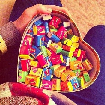 Фото Сердце "Love is..."