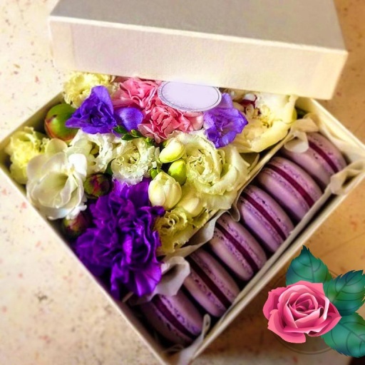 Фото Коробочка с макаронс и цветами №60