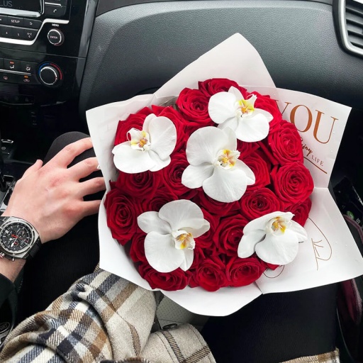 Стильный букет "Яркий Люкс"