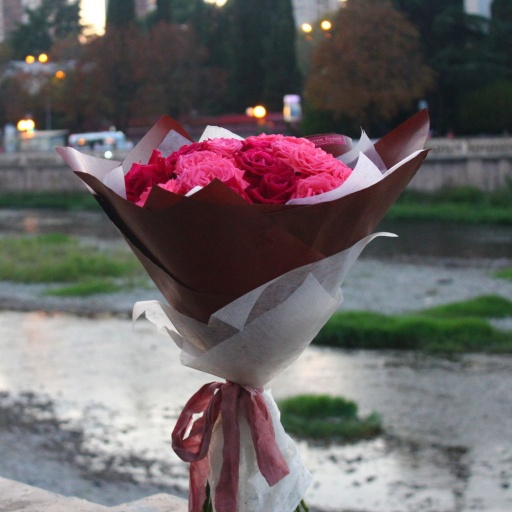 Букет роз "Вечерняя Аврора"