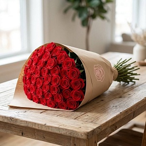 Эксклюзивный букет из 101 красной голландской розы