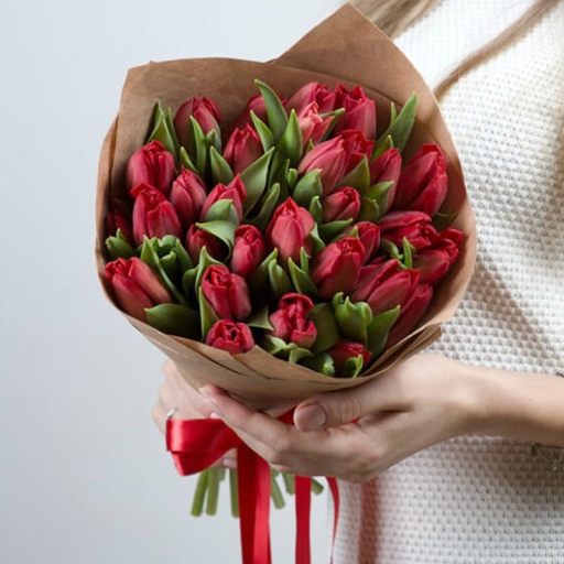 Фото Букет ярких тюльпанов "Полёт бабочки"