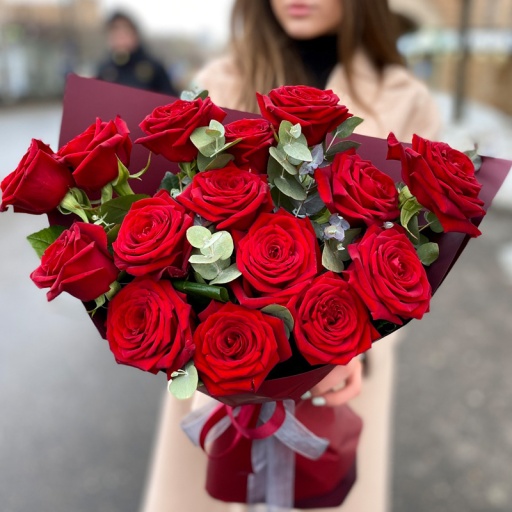 Фото Букет красных роз "Слайм"
