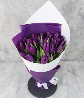 Тюльпаны в букете "Фиолетовая буря"