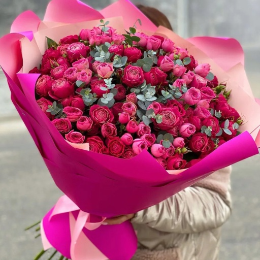 Фото Пионовидные розы в букете "Орион"