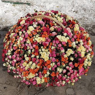 Фото Корзина роз "Сердечное признание"