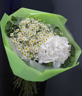 Полевые цветы в букете "Росинка"