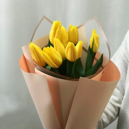 Фото Букет из 9 тюльпанов