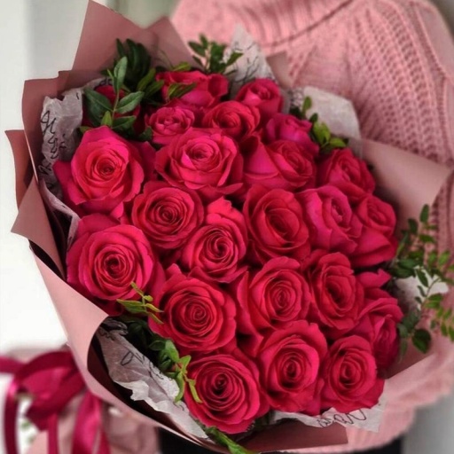 Фото Самые красивые голландские розы в букете "Розовое волшебство"