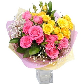 Фото Кустовые розы "Клубничный мусс"