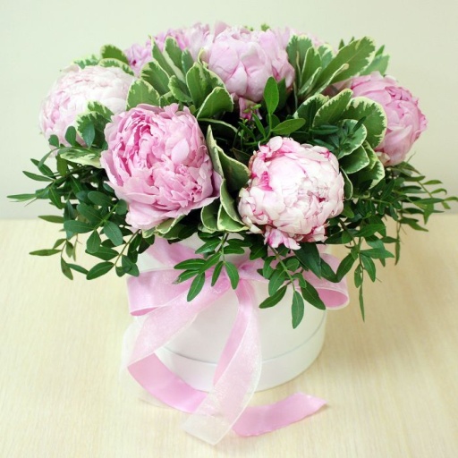 Фото Коробочка "Розовая вата"