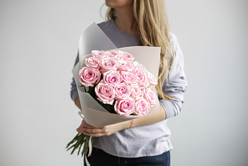 Фото Букет из 21 розы Aqua