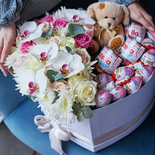 Подарочная коробочка со сладостями "Дикая орхидея"