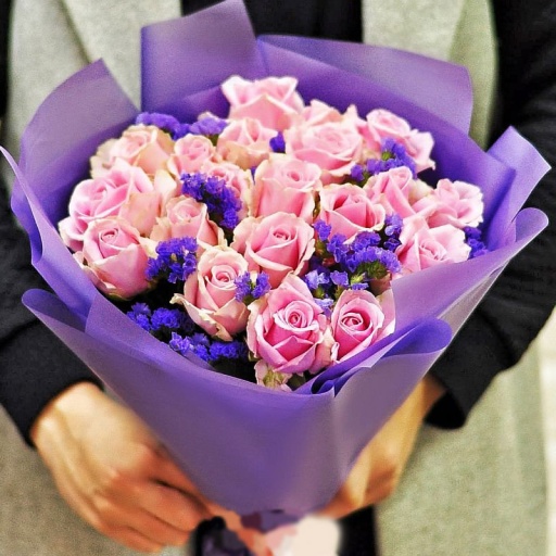 Фото Букет из роз "Фиолет Вивиан"